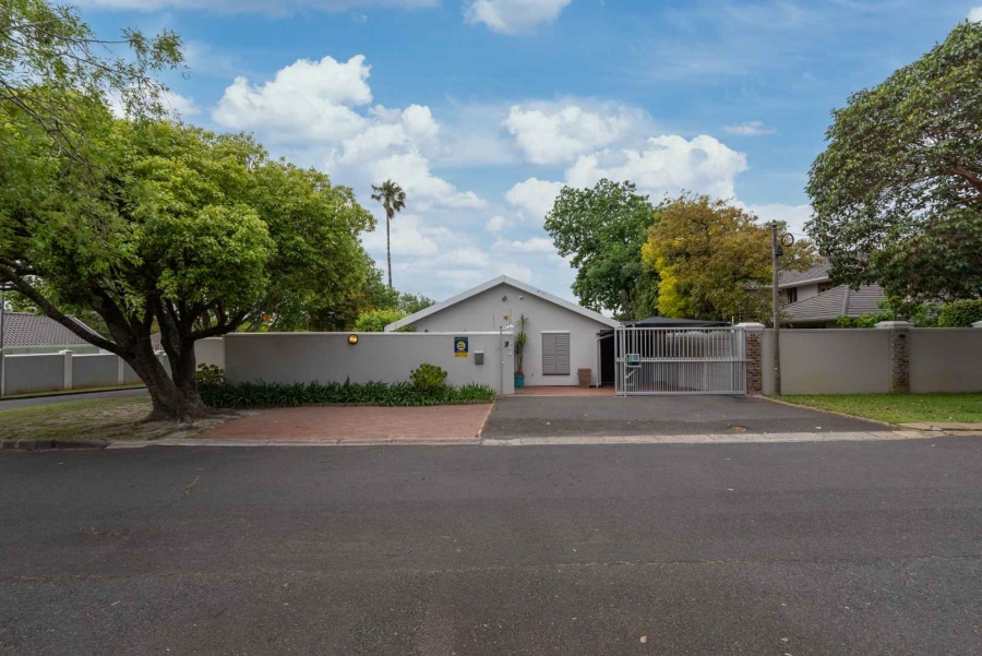 3 Bedroom Property for Sale in Rondebosch Western Cape